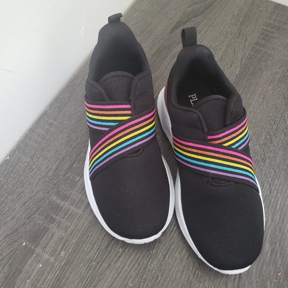 Kids sneakers